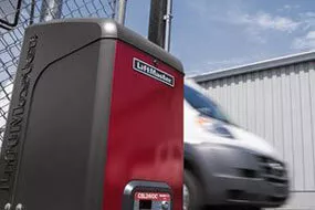Ouvre-barrière LiftMaster